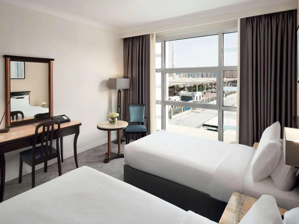 Anwar Al Madinah Mövenpick Hotel, фото 3