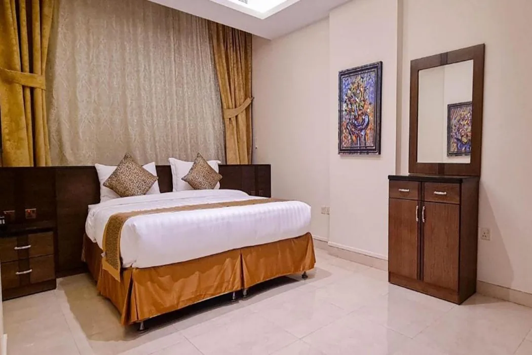 Golden New Hira Hotel, акси 2