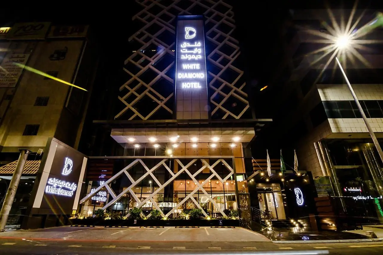 White Diamond Hotel Sari, photo 1