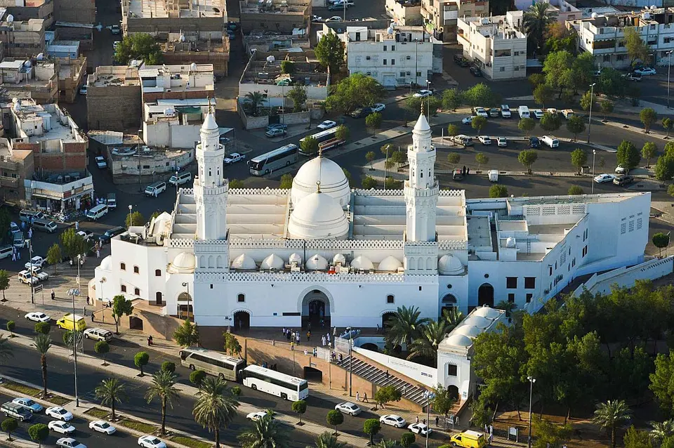 Masjid Al-Qiblatain