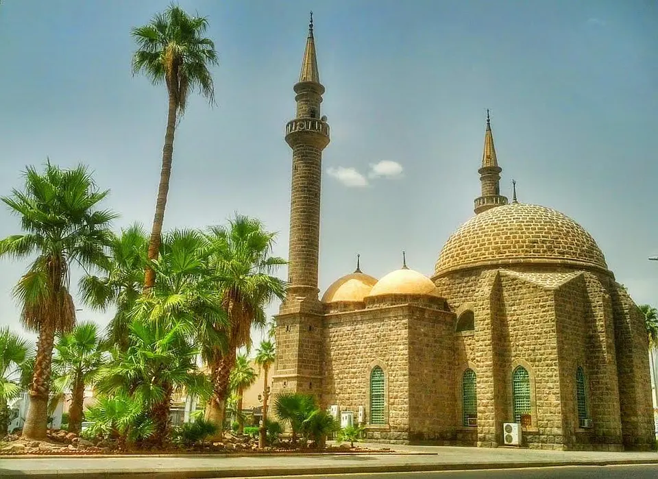 Masjid Al-Anbariya