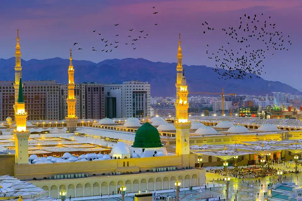 The Prophet's Mosque ﷺ (Masjid Nabawi)