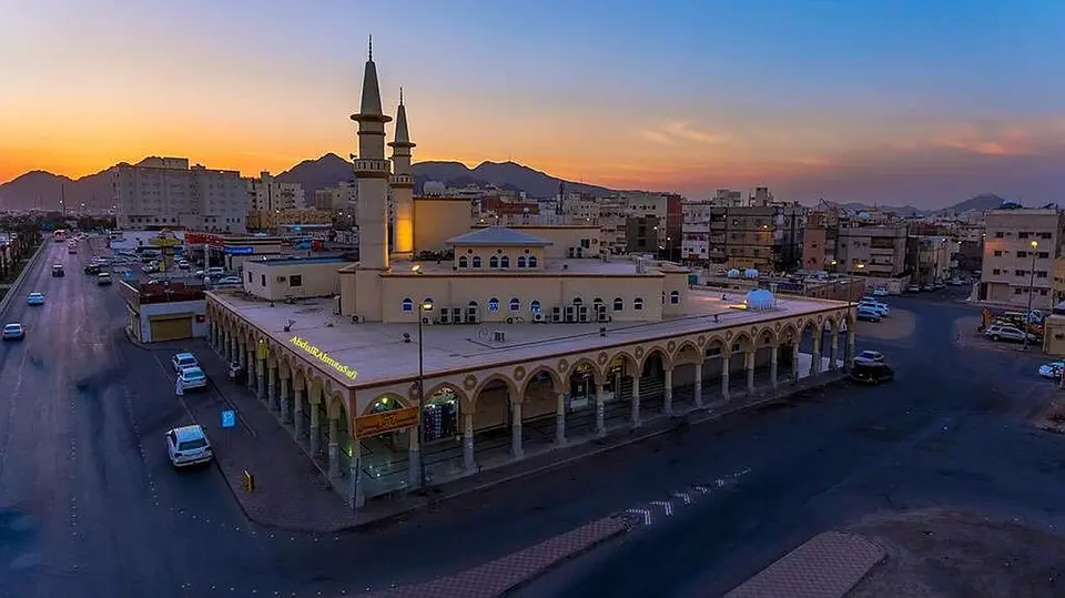 Masjid Al-Manaratain