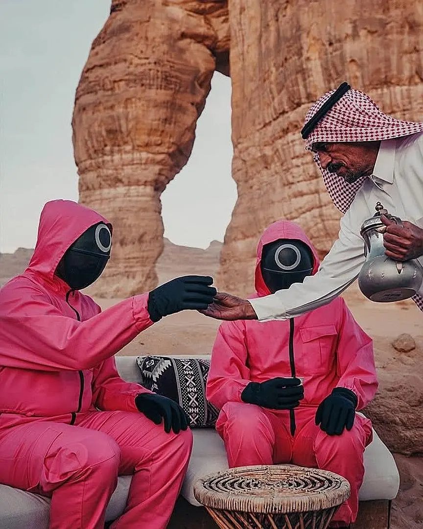 "Squid Game" in 🇸🇦 AlUla 😍❤️ | “Игра в кальмара” в 🇸🇦 АльУле!