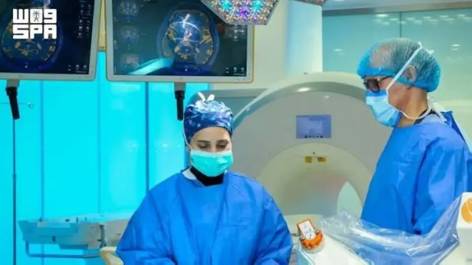Di Arab Saudi, lebih daripada 800,000 doktor berkhidmat
