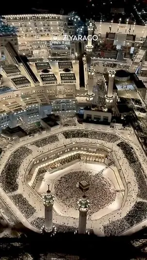 The second night of Ramadan at Masjid Al-Haram was filled with devotion as worshippers gathered for Taraweeh…