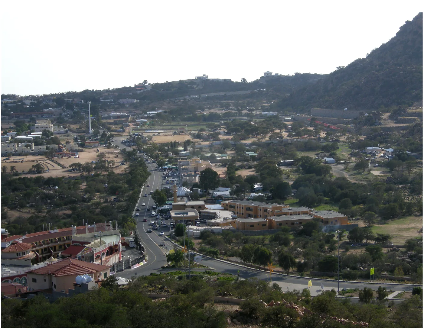 Al Shafa Mountains
